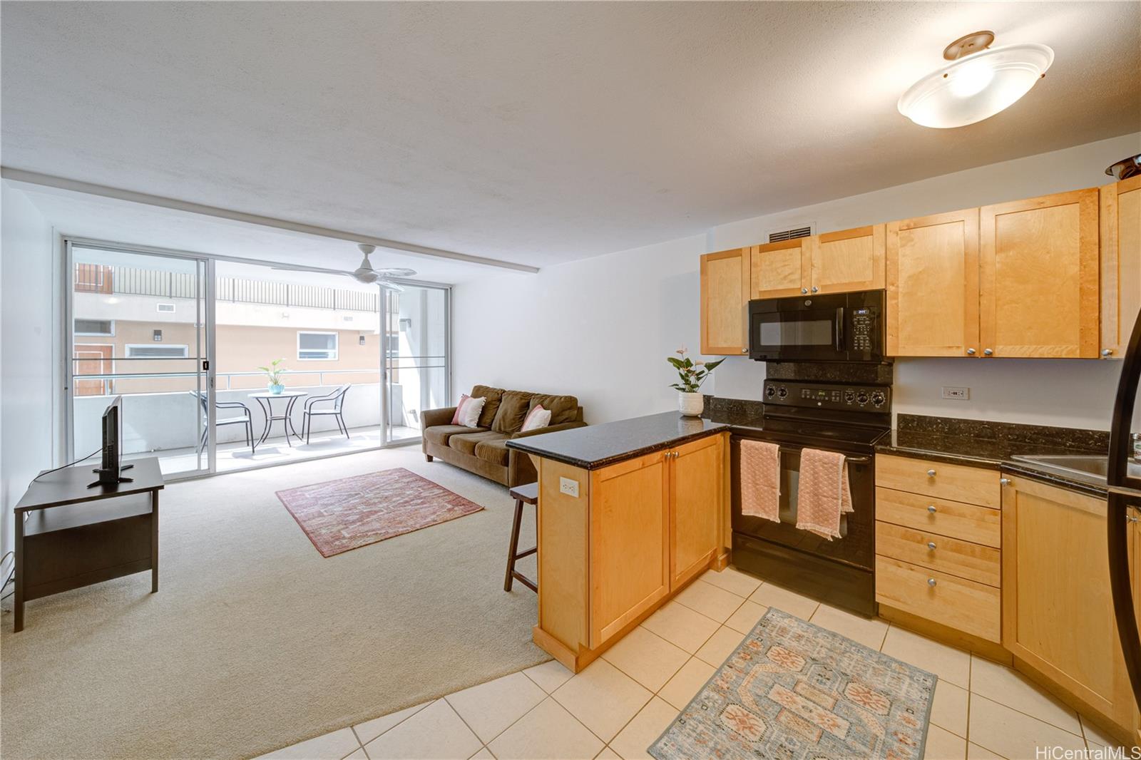 Kaiolu Sunrise condo # 607, Honolulu, Hawaii - photo 3 of 19