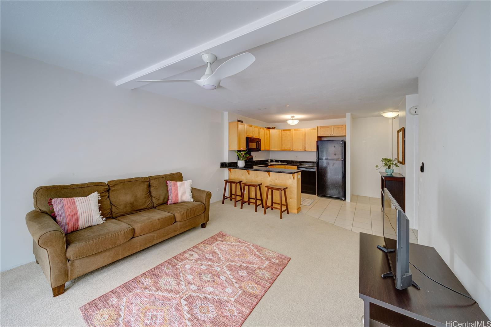 Kaiolu Sunrise condo # 607, Honolulu, Hawaii - photo 5 of 19