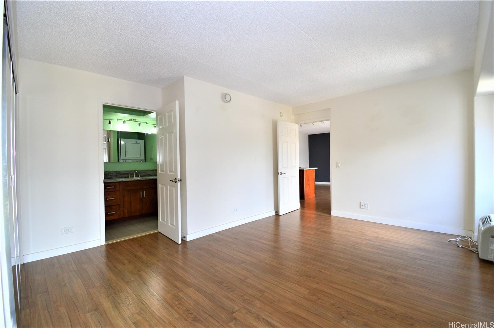 430 Keoniana St Honolulu - Rental - photo 14 of 20