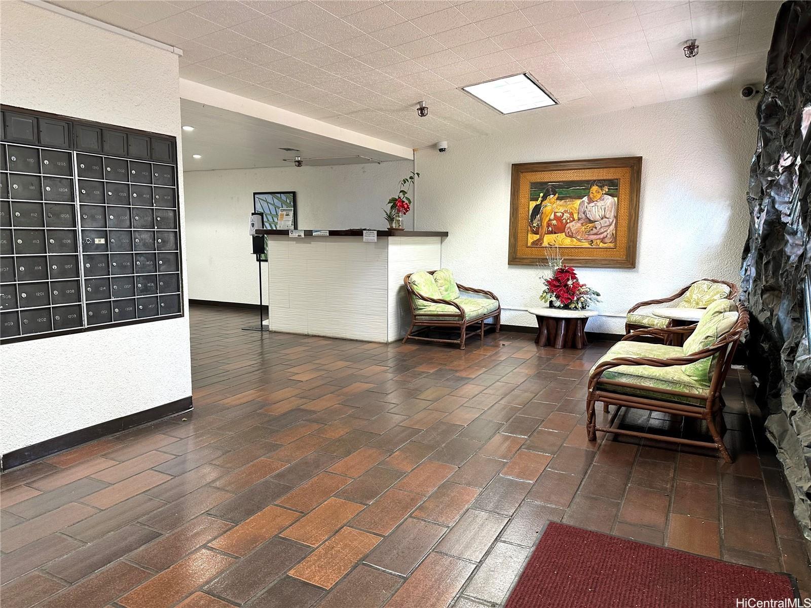 Keoni Ana condo # 104, Honolulu, Hawaii - photo 15 of 25