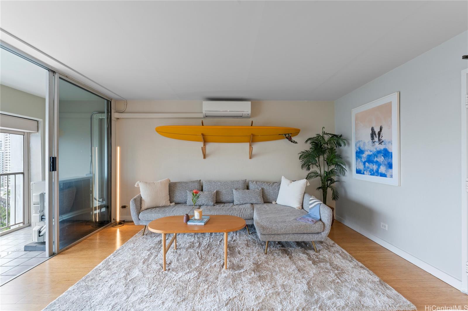 Keoni Ana condo # 1204, Honolulu, Hawaii - photo 14 of 22