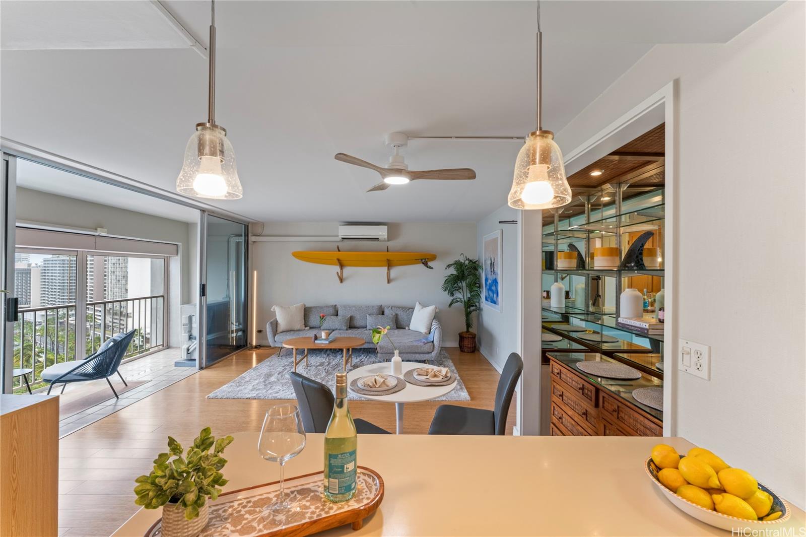 Keoni Ana condo # 1204, Honolulu, Hawaii - photo 8 of 22