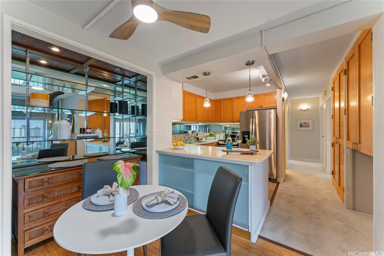 Keoni Ana condo # 1204, Honolulu, Hawaii - photo 9 of 22