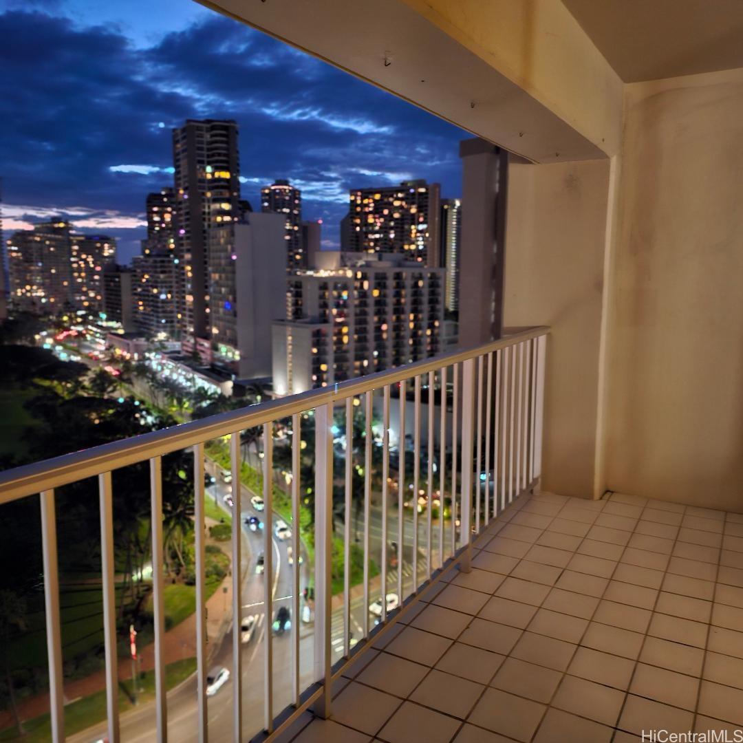 Keoni Ana condo # 1304, Honolulu, Hawaii - photo 17 of 17