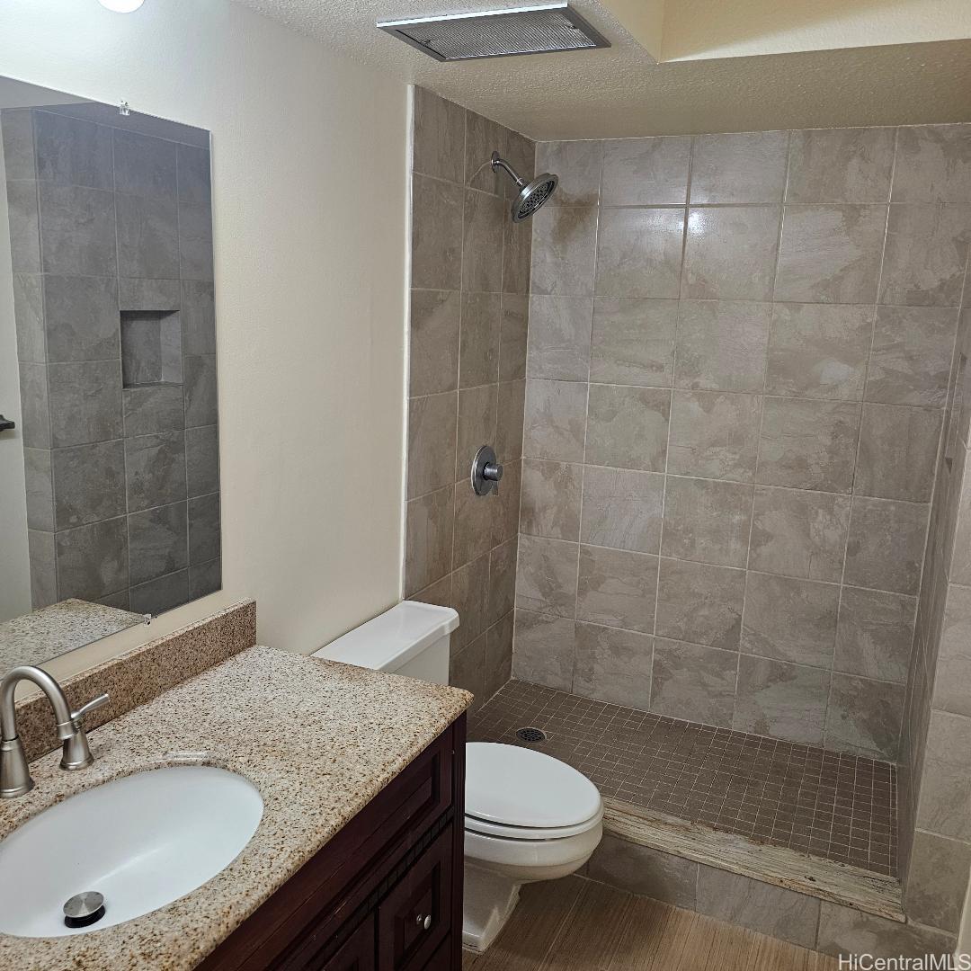 Keoni Ana condo # 1304, Honolulu, Hawaii - photo 7 of 11