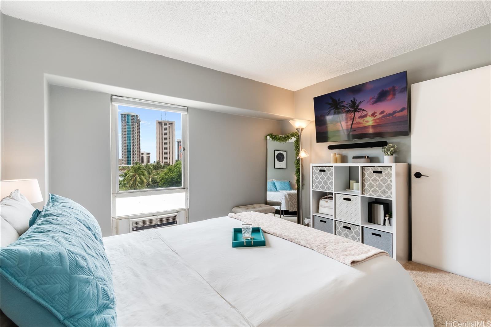 Keoni Ana condo # 202, Honolulu, Hawaii - photo 11 of 18