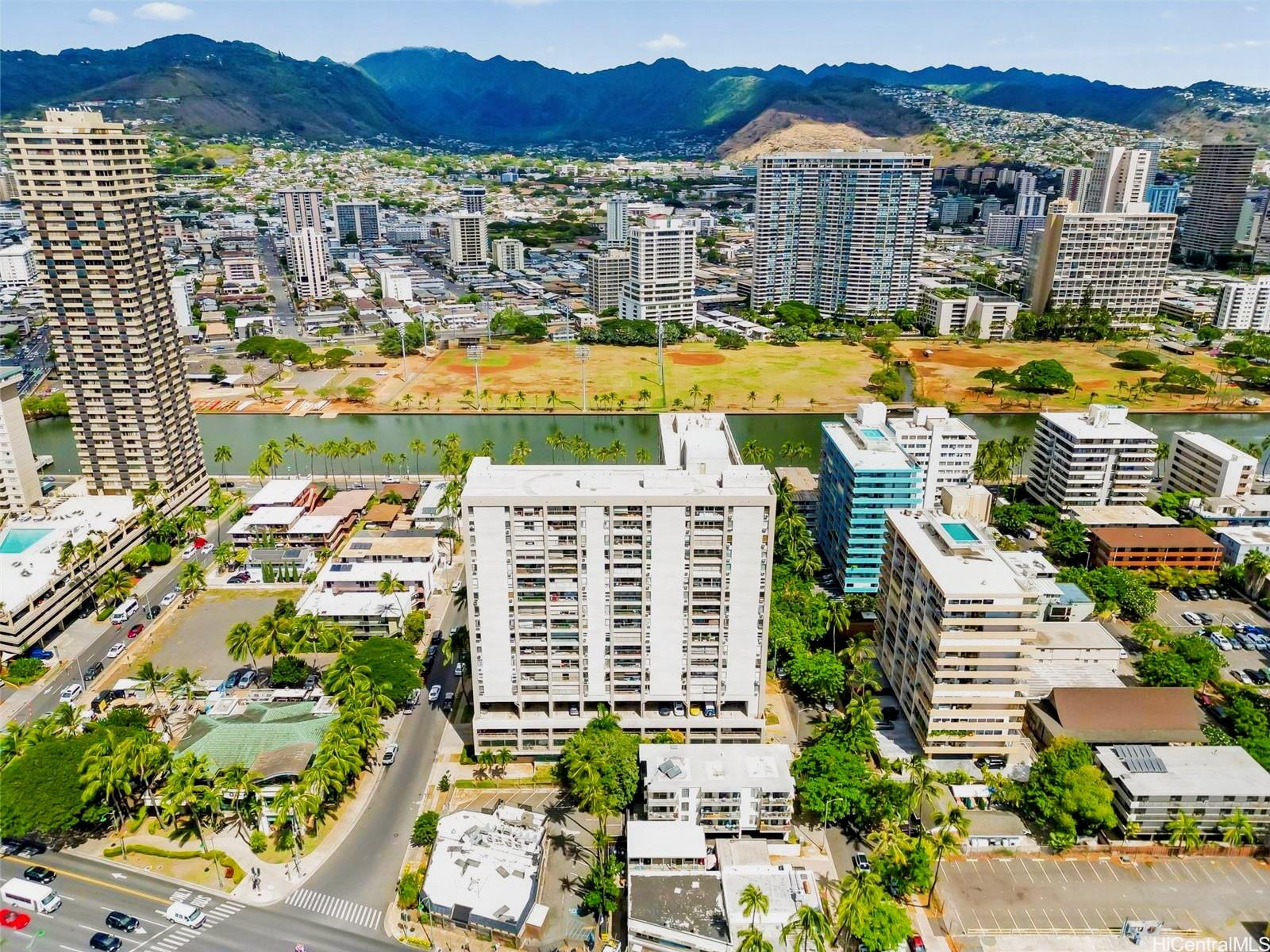 Keoni Ana condo # 204, Honolulu, Hawaii - photo 17 of 20