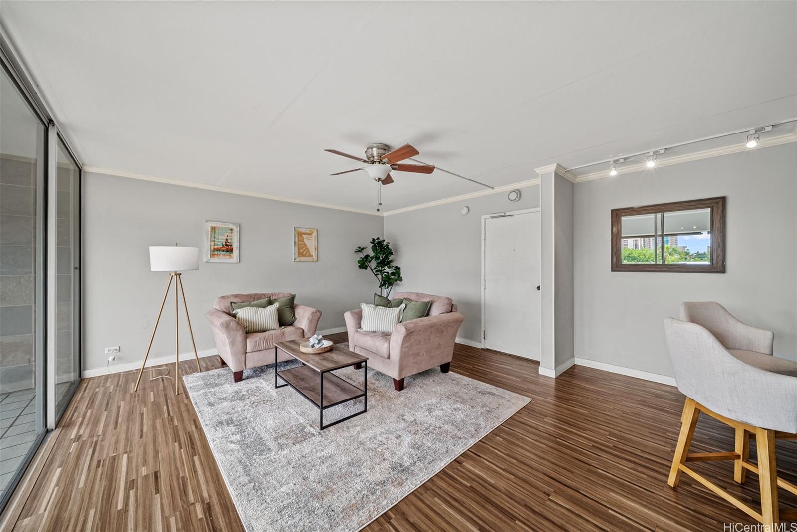 Keoni Ana condo # 204, Honolulu, Hawaii - photo 4 of 20