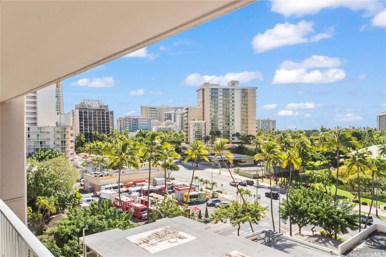 Keoni Ana condo # 304, Honolulu, Hawaii - photo 18 of 20