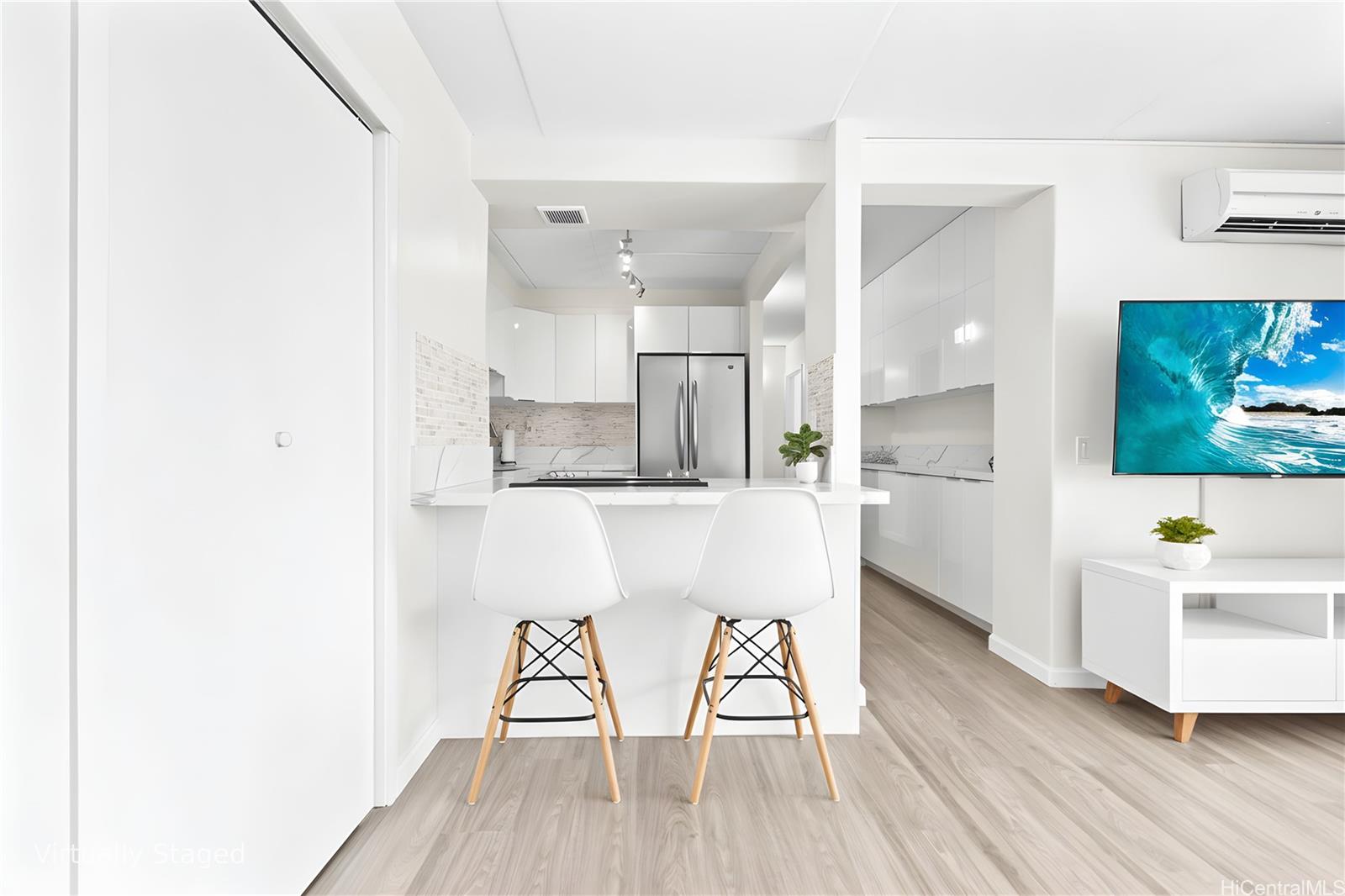 Keoni Ana condo # 304, Honolulu, Hawaii - photo 8 of 20