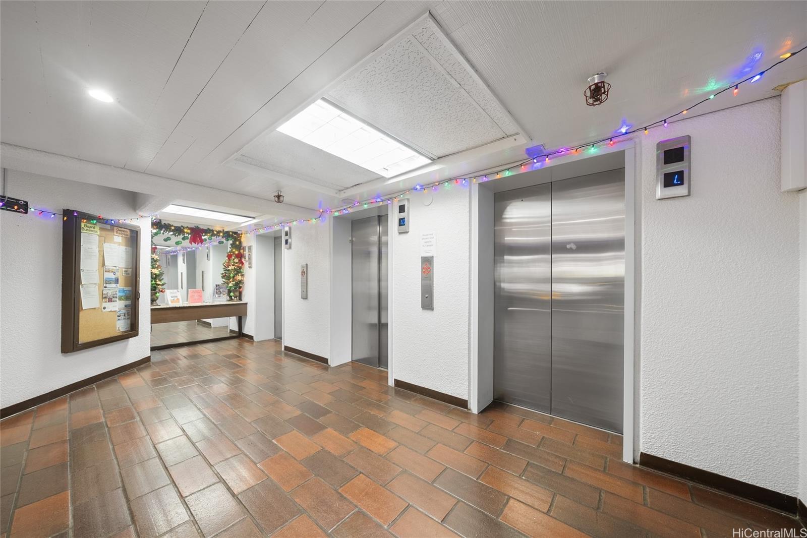 Keoni Ana condo # 308, Honolulu, Hawaii - photo 17 of 17