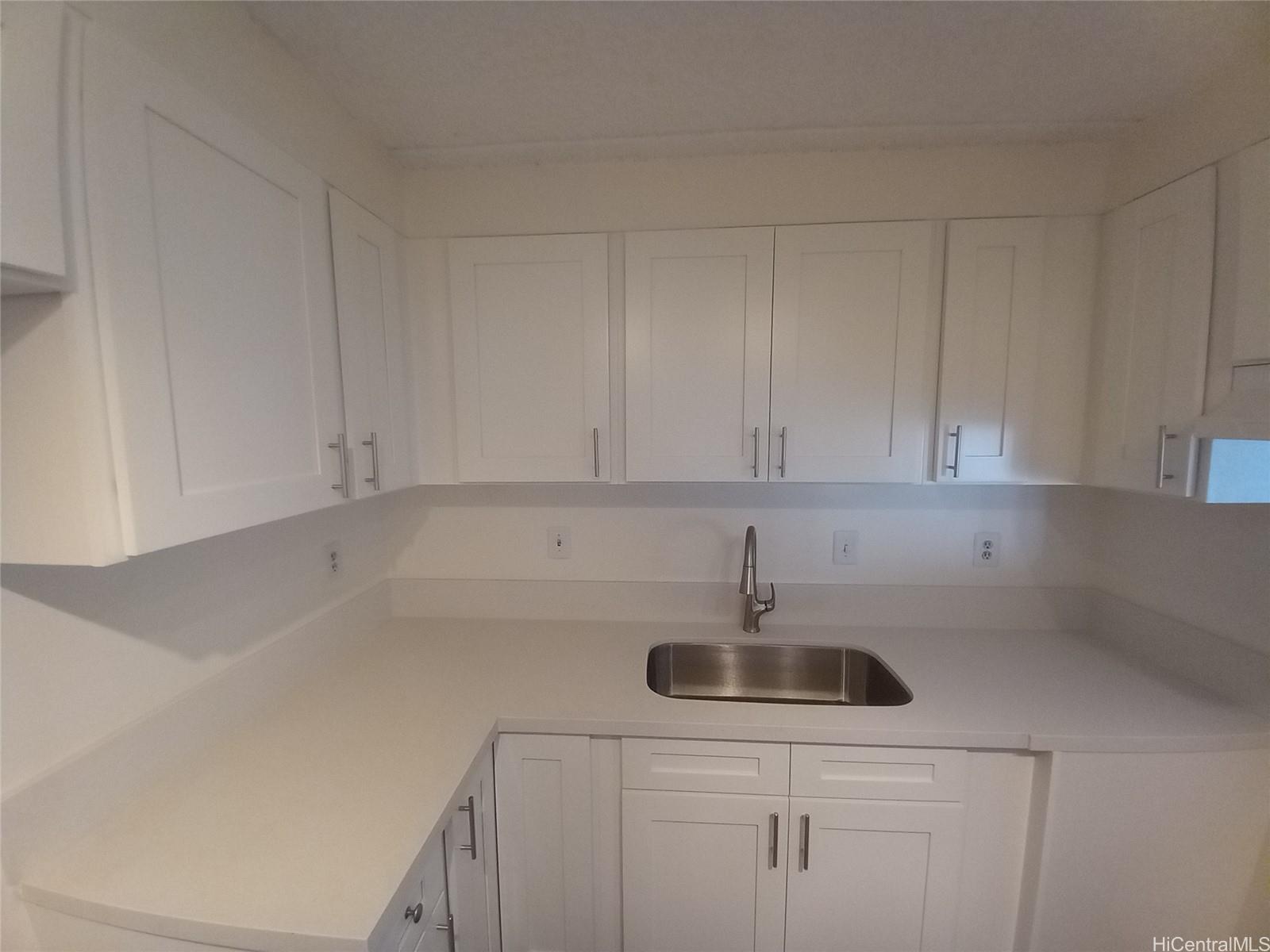 430 Keoniana Street Honolulu - Rental - photo 7 of 15