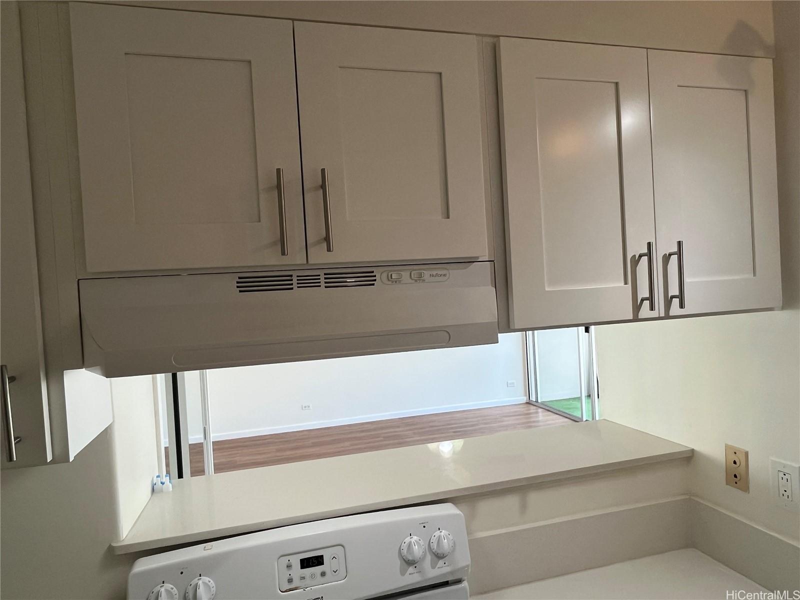 Keoni Ana condo # 514, Honolulu, Hawaii - photo 3 of 17