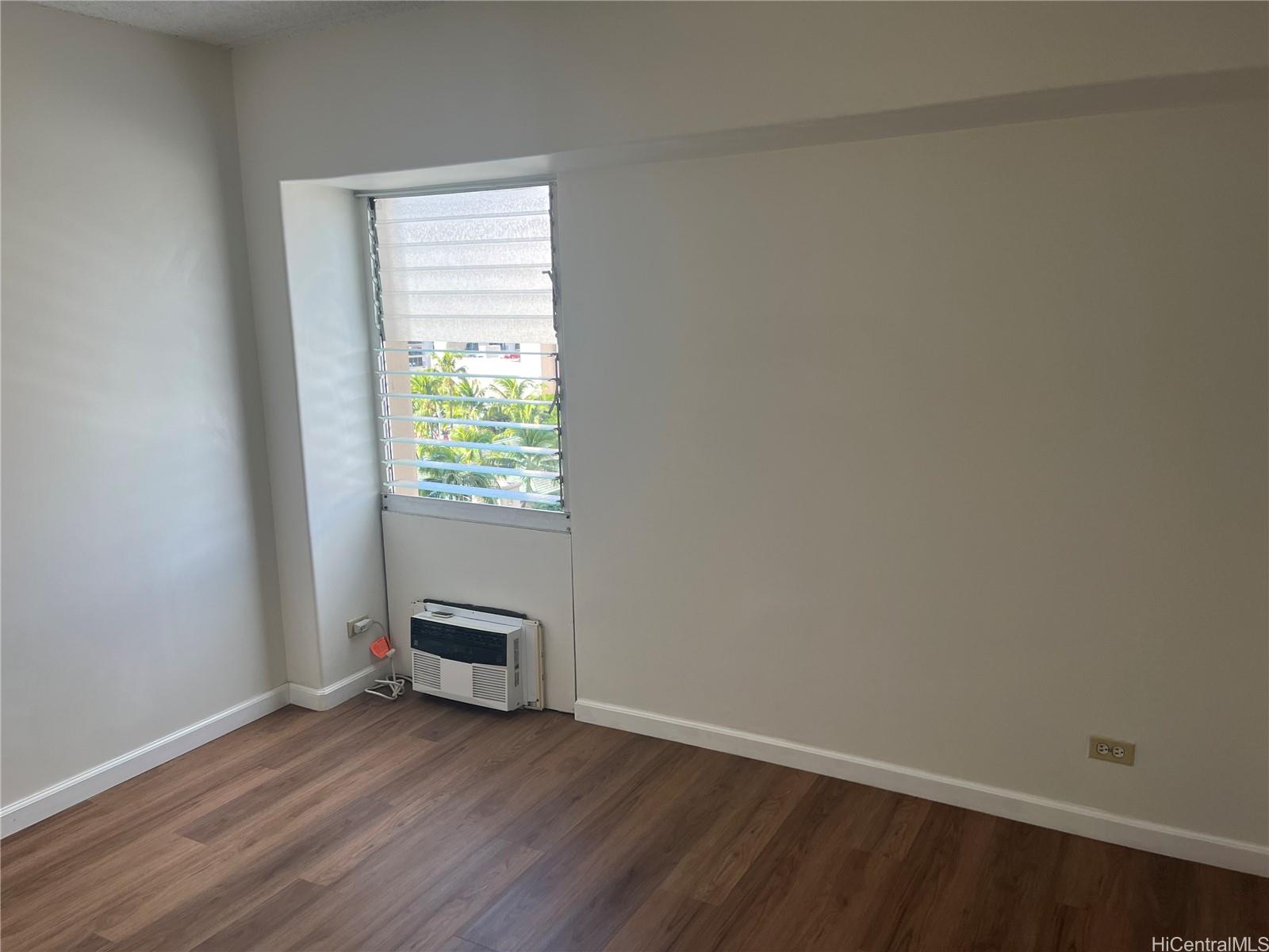 Keoni Ana condo # 514, Honolulu, Hawaii - photo 7 of 17