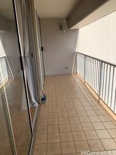 430 Keoniana St Honolulu - Rental - photo 8 of 17