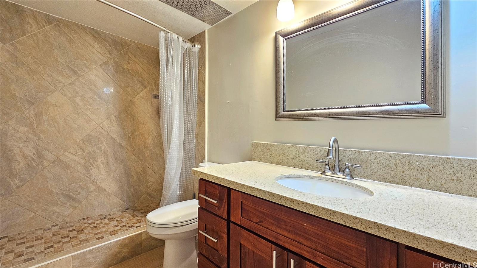 Keoni Ana condo # 603, Honolulu, Hawaii - photo 17 of 25