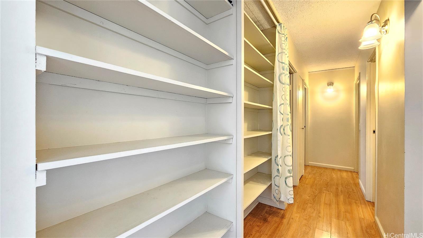 Keoni Ana condo # 603, Honolulu, Hawaii - photo 9 of 25