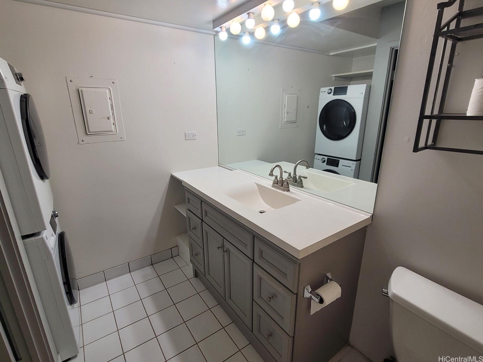 430 Keoniana Street Honolulu - Rental - photo 12 of 13