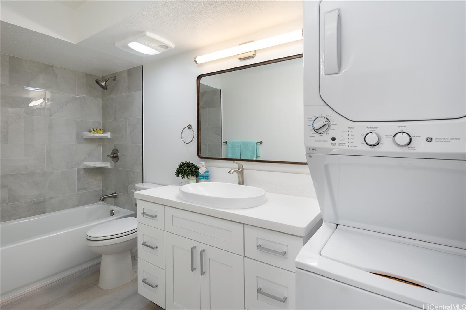 Keoni Ana condo # 703, Honolulu, Hawaii - photo 10 of 17