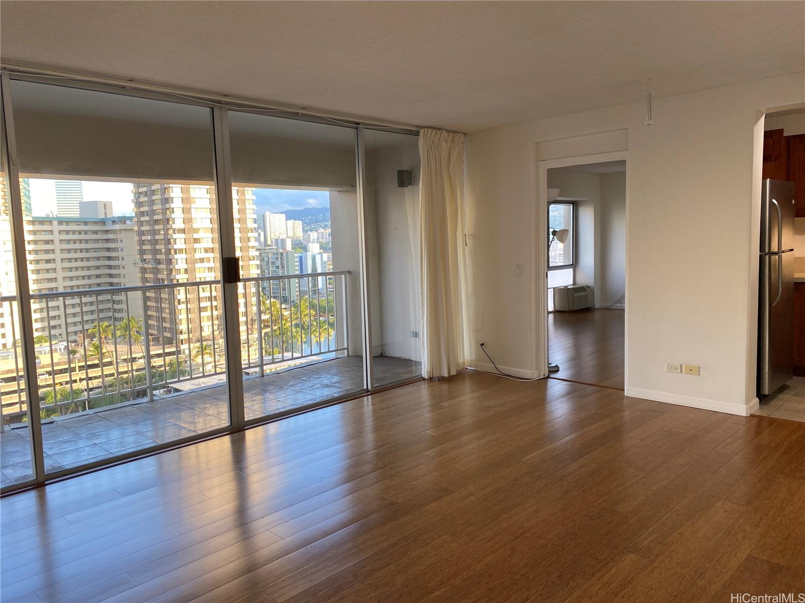 430 Keoniana St Honolulu - Rental - photo 3 of 15