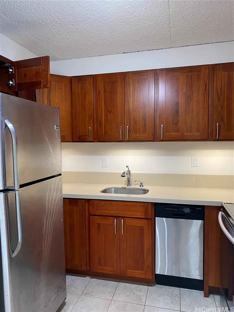 430 Keoniana St Honolulu - Rental - photo 6 of 15