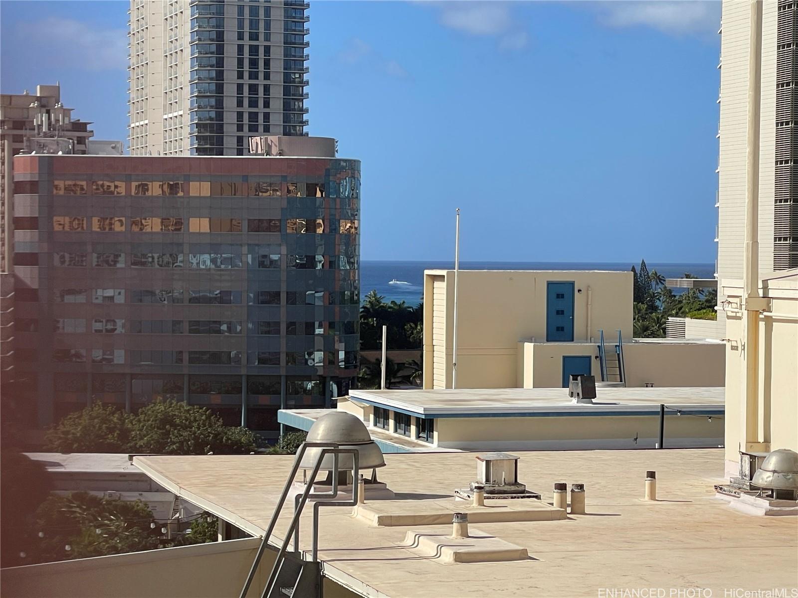 Aloha Towers condo # 1204(12D), Honolulu, Hawaii - photo 14 of 14