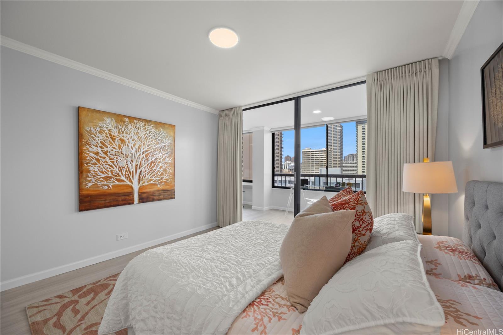 Aloha Towers condo # 1501, Honolulu, Hawaii - photo 13 of 25