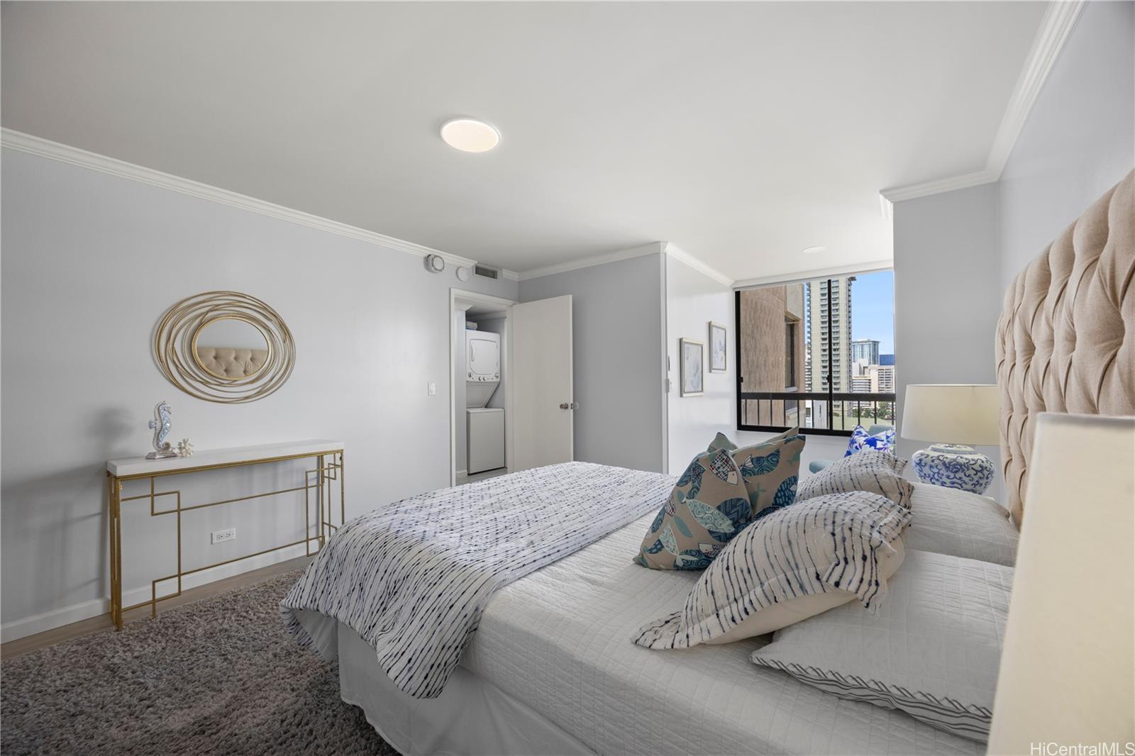 Aloha Towers condo # 1501, Honolulu, Hawaii - photo 19 of 25