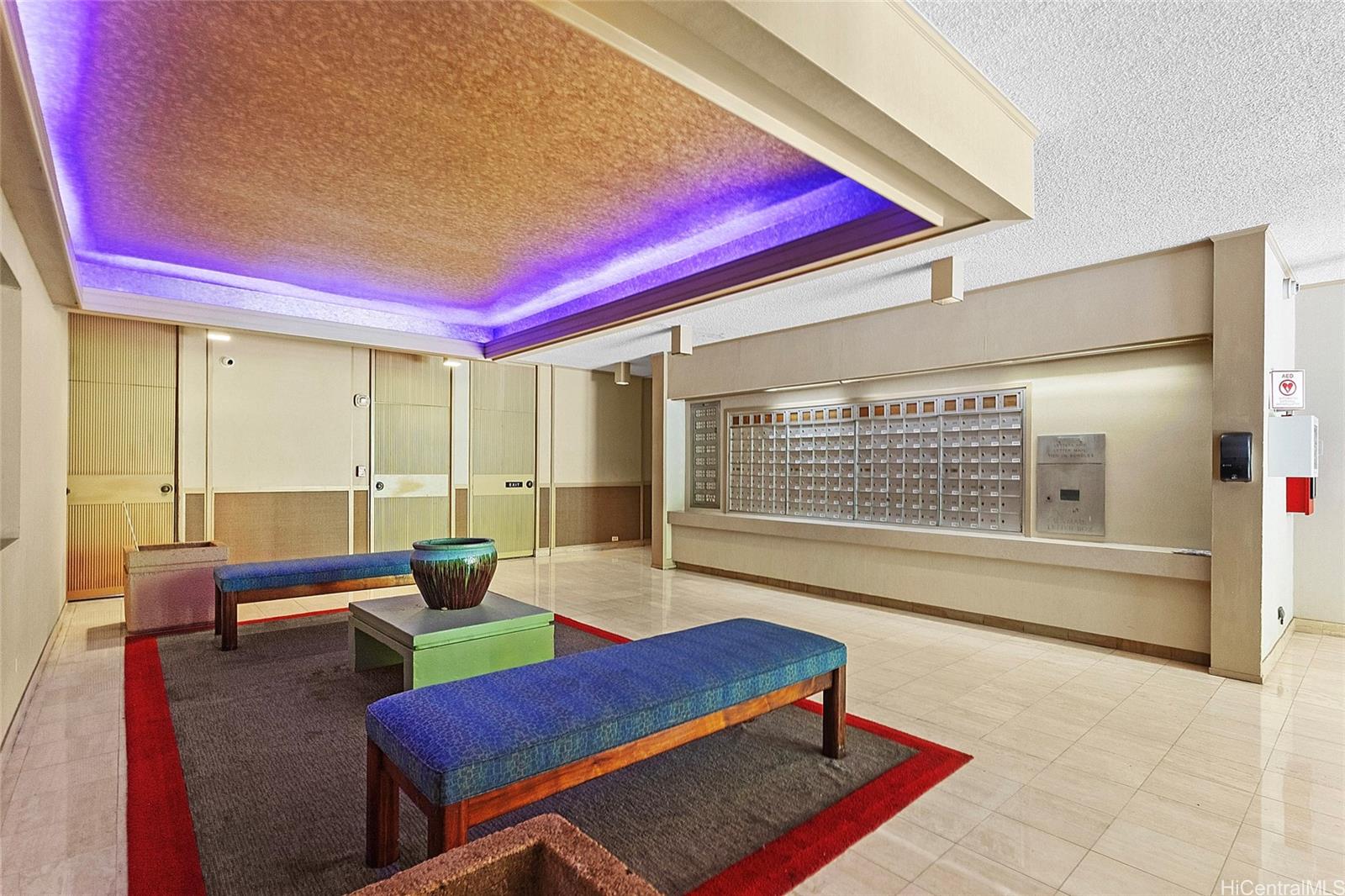 Aloha Towers condo # 2505, Honolulu, Hawaii - photo 19 of 19