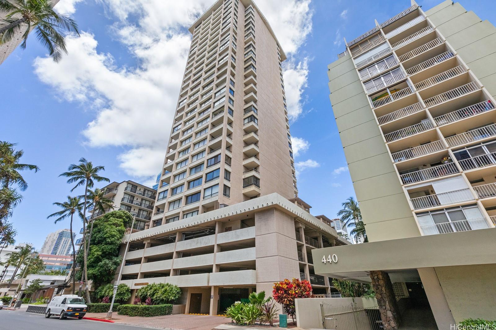 Aloha Towers condo # 2802, Honolulu, Hawaii - photo 21 of 25