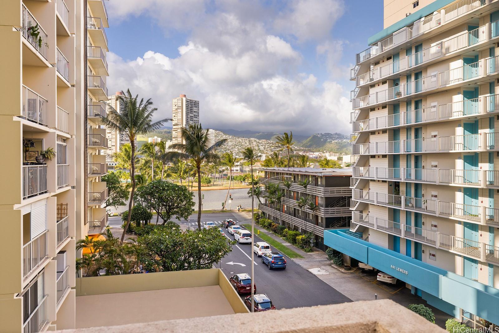 Aloha Towers condo # 502, Honolulu, Hawaii - photo 18 of 25