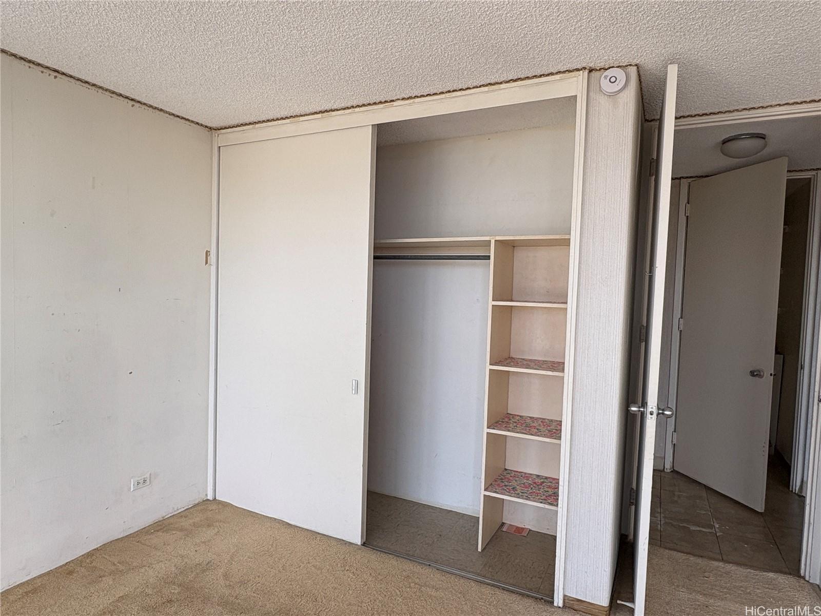 Kahala Towers condo # A1502, Honolulu, Hawaii - photo 6 of 9