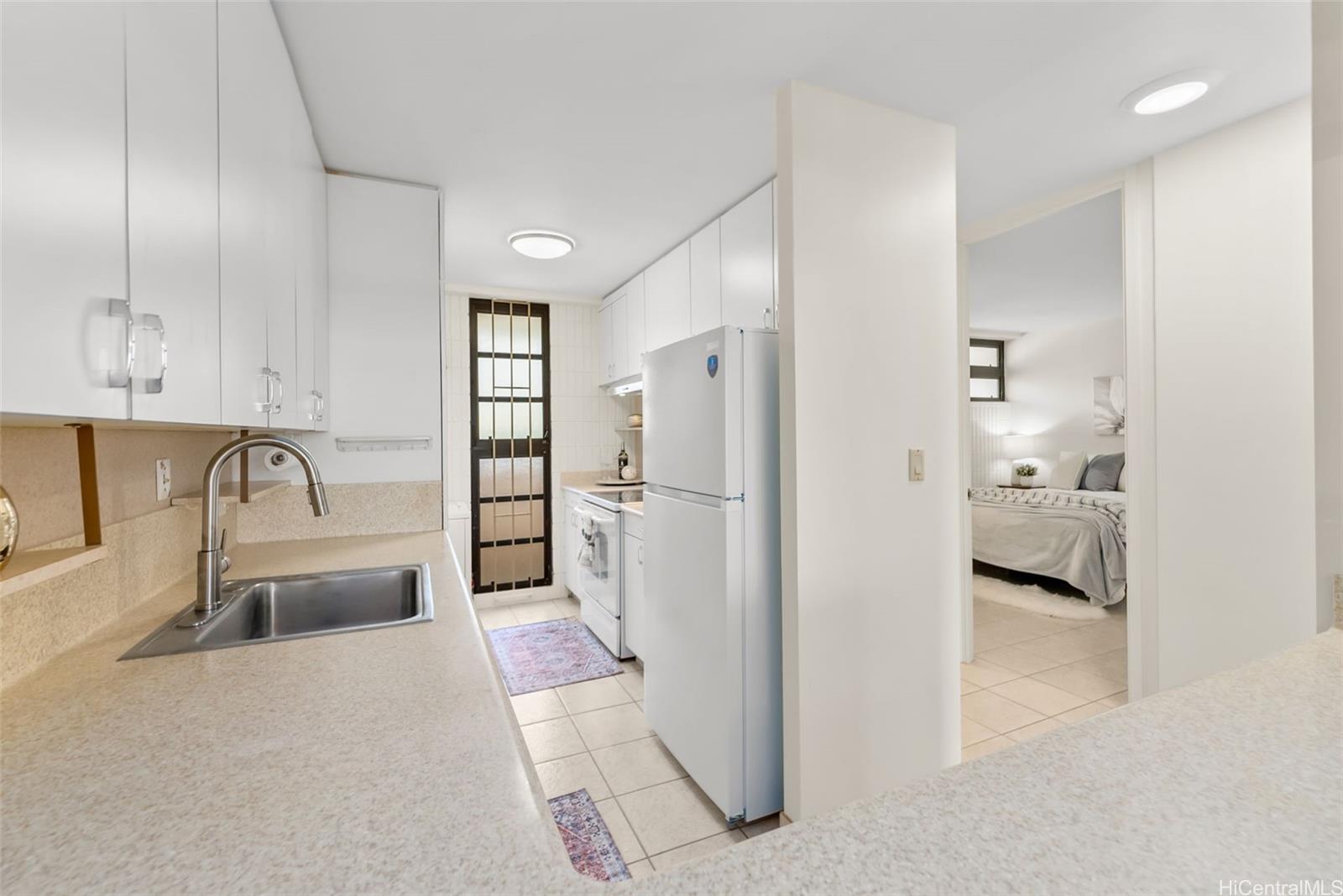 Kahala Towers condo # A501, Honolulu, Hawaii - photo 14 of 23
