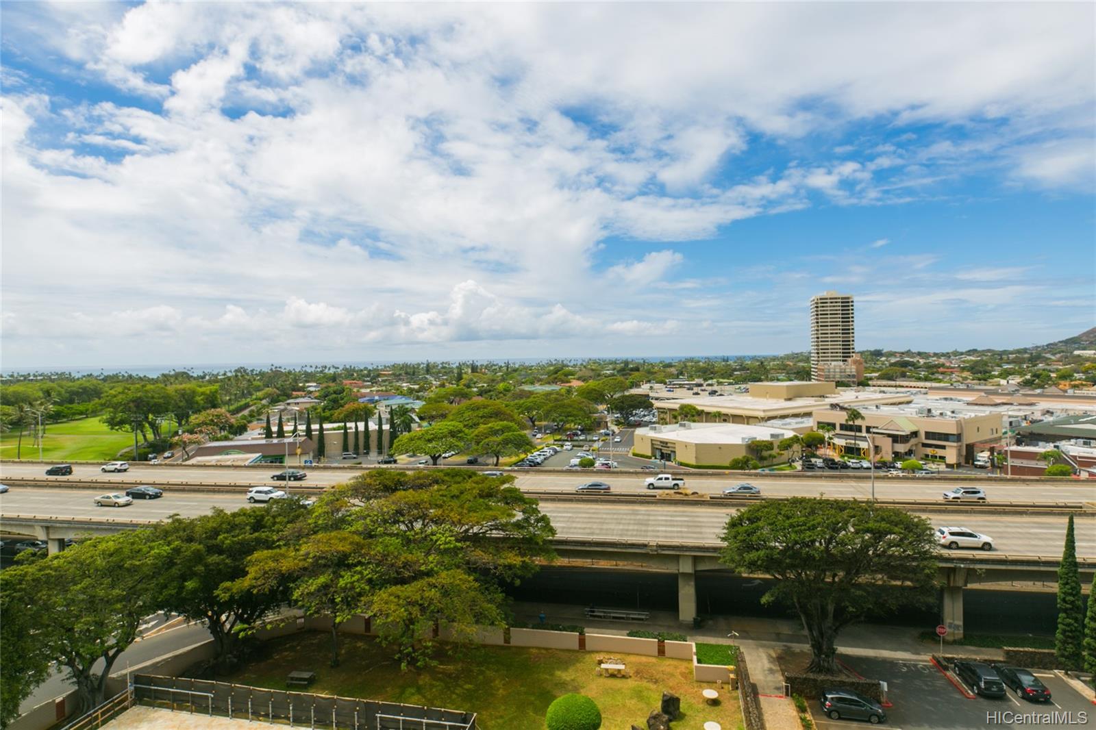 Kahala Towers condo # A902, Honolulu, Hawaii - photo 5 of 25