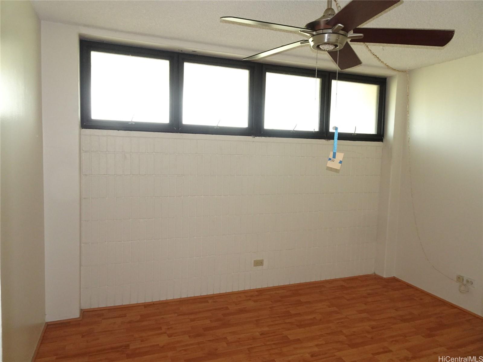 Kahala Towers condo # B1204, Honolulu, Hawaii - photo 8 of 10