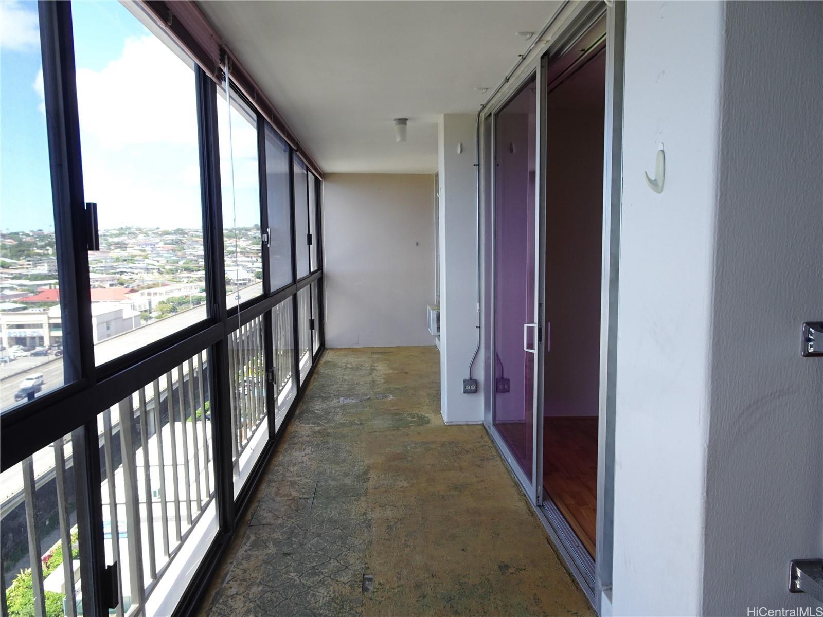 Kahala Towers condo # B1204, Honolulu, Hawaii - photo 10 of 10