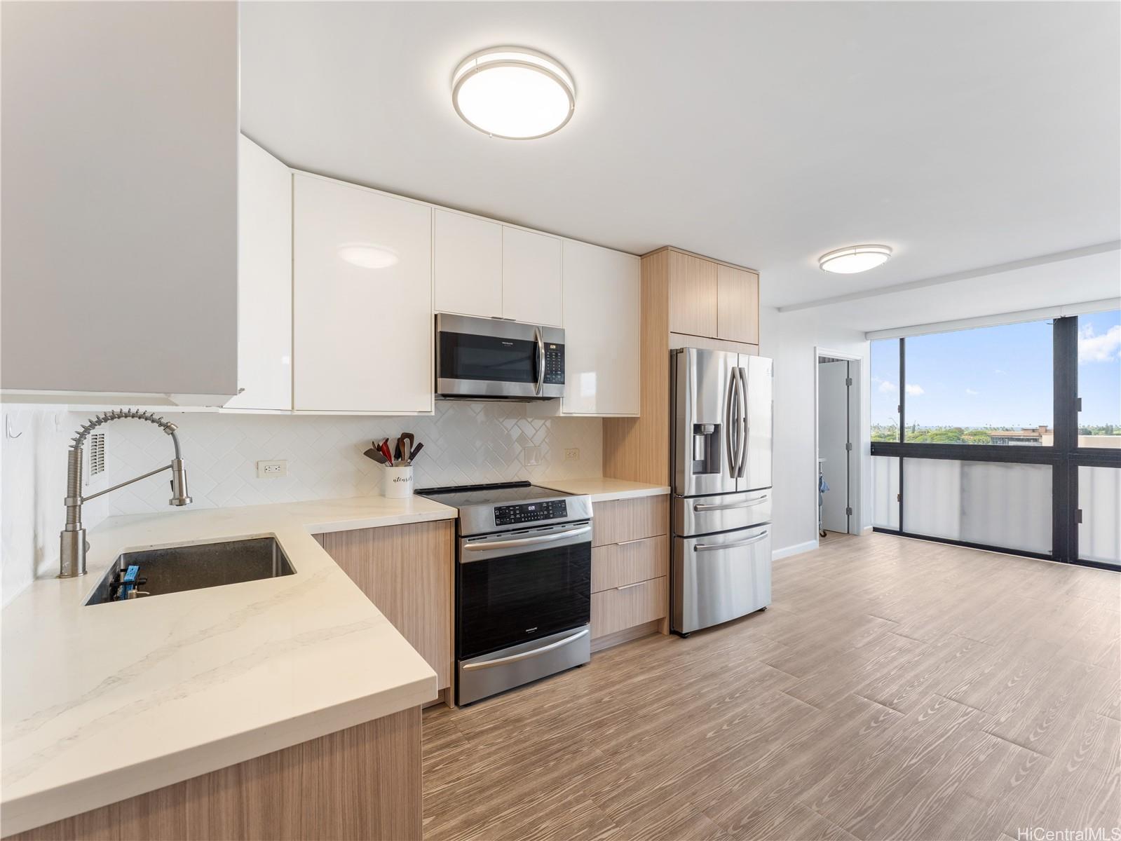 Kahala Towers condo # B601, Honolulu, Hawaii - photo 5 of 18