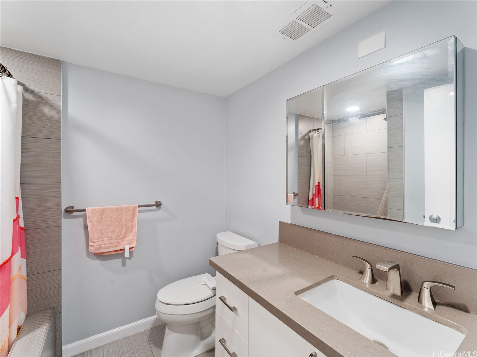 Kahala Towers condo # B601, Honolulu, Hawaii - photo 13 of 18