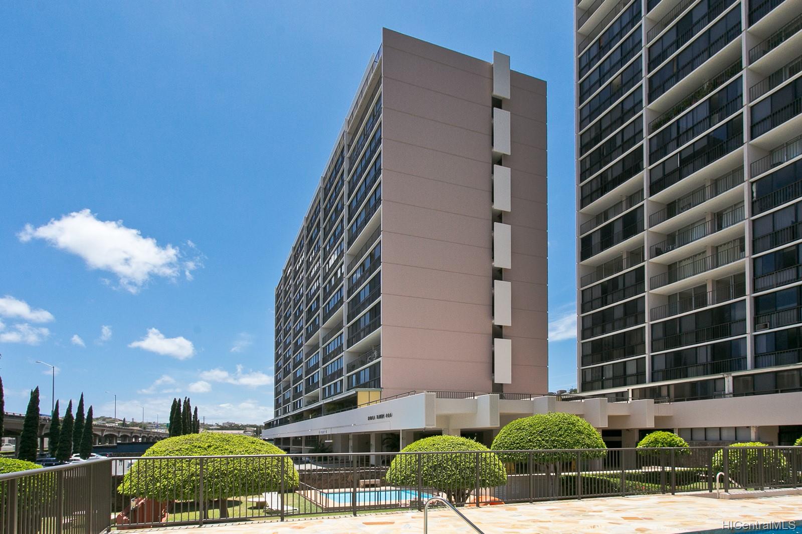 Kahala Towers B806, 4300 Waialae Ave, Honolulu Waialae Nui Vly condo