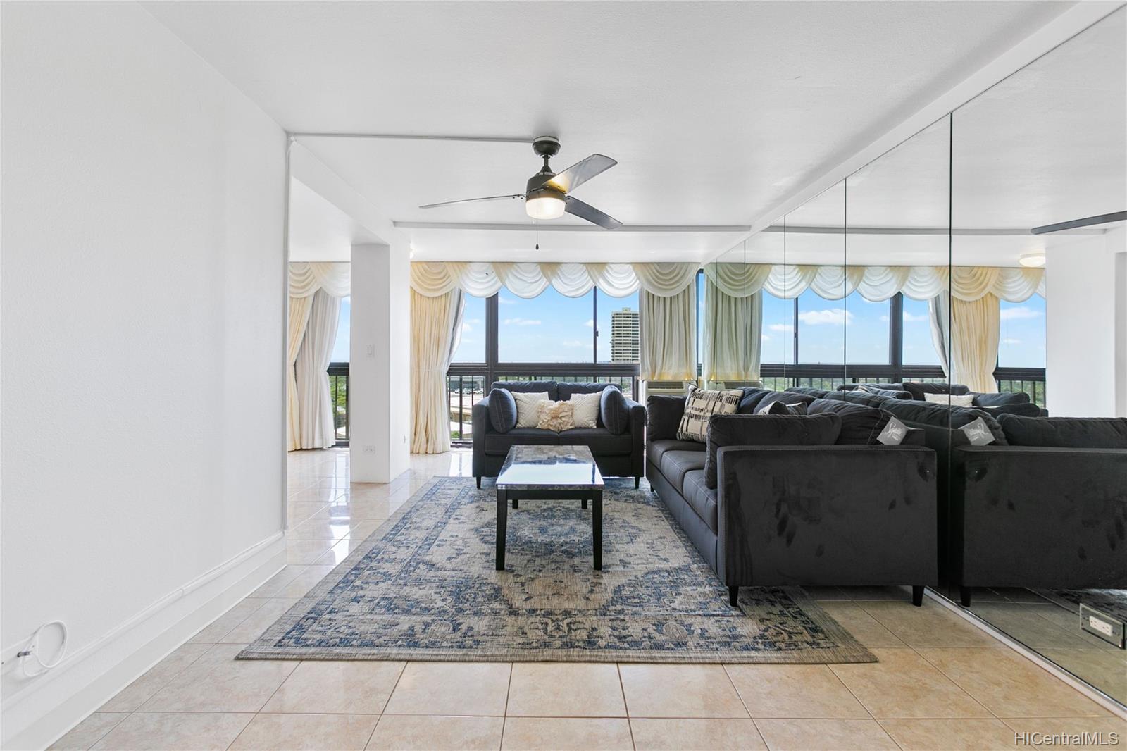 Kahala Towers B903, 4300 Waialae Ave, Honolulu Waialae Nui Vly