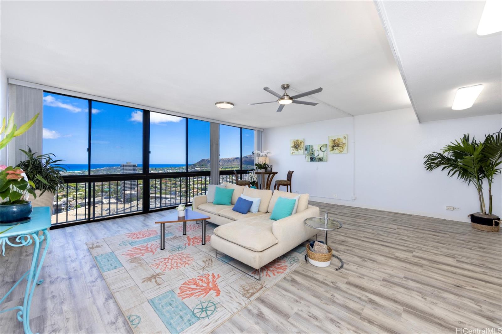 Kahala Towers PHA2, 4300 Waialae Ave, Honolulu Waialae Nui Vly