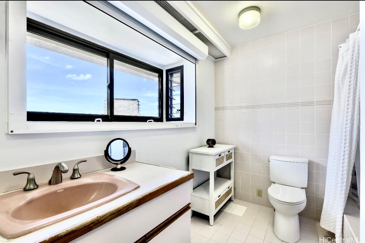 4305  Kaikoo Place Diamond Head, Diamond Head home - photo 7 of 25