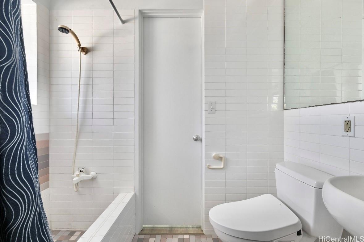 4305  Kaikoo Place Diamond Head, Diamond Head home - photo 9 of 25