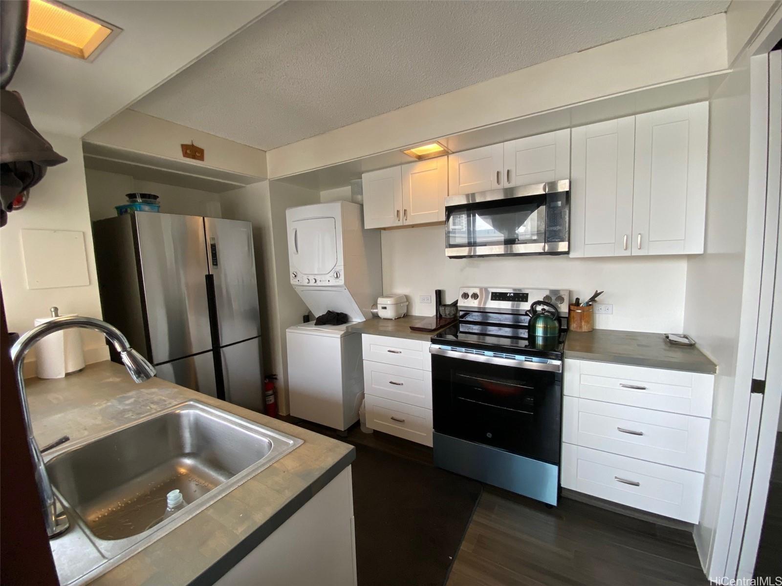 Palms Inc condo # 1003, Honolulu, Hawaii - photo 20 of 22