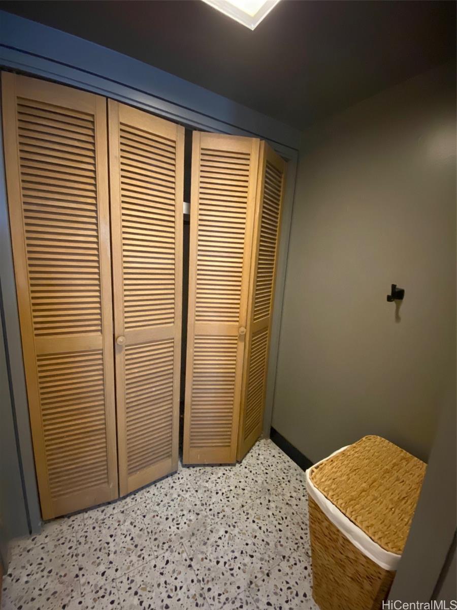 Palms Inc condo # 1003, Honolulu, Hawaii - photo 10 of 22