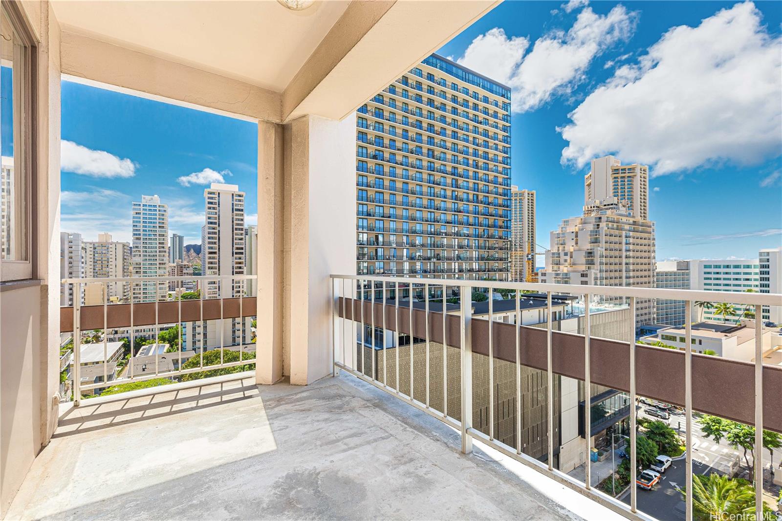 Palms Inc condo # 1408, Honolulu, Hawaii - photo 20 of 25