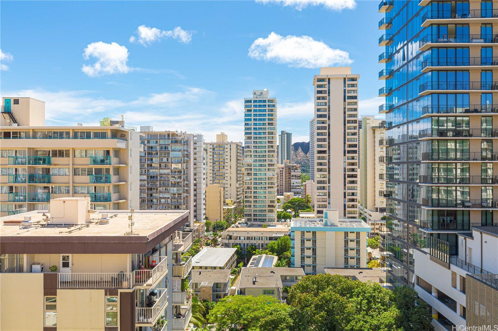 Palms Inc condo # 1408, Honolulu, Hawaii - photo 21 of 25