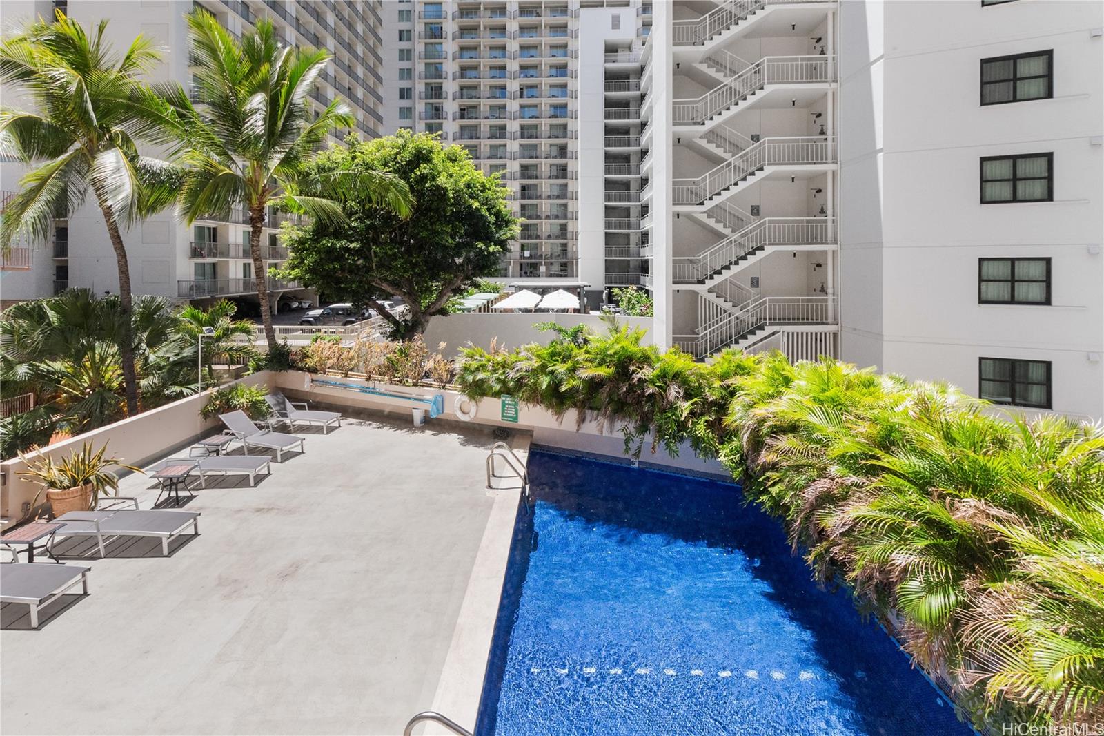 Palms Inc condo # 304, Honolulu, Hawaii - photo 19 of 24