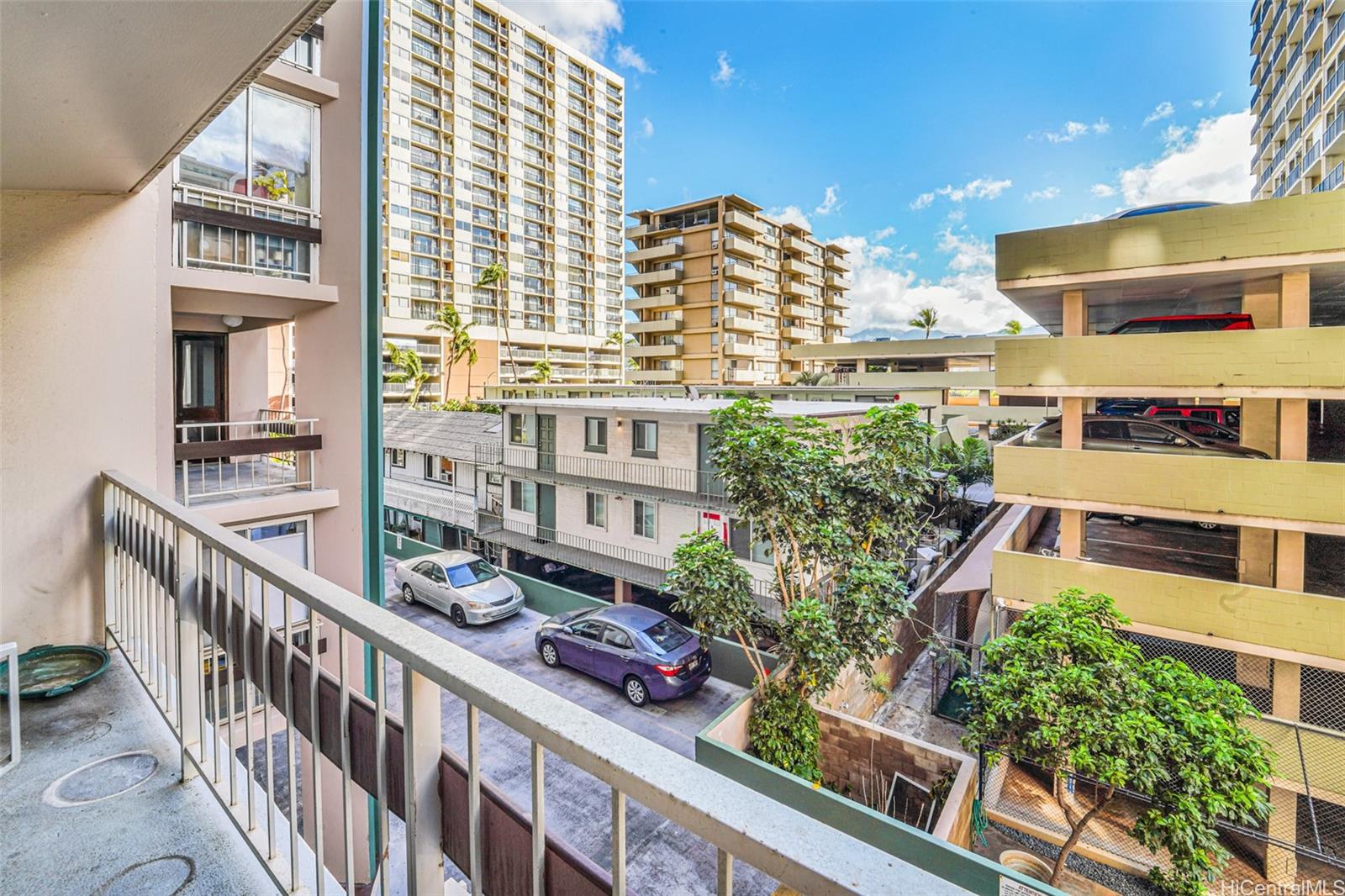 Palms Inc condo # 309, Honolulu, Hawaii - photo 16 of 25