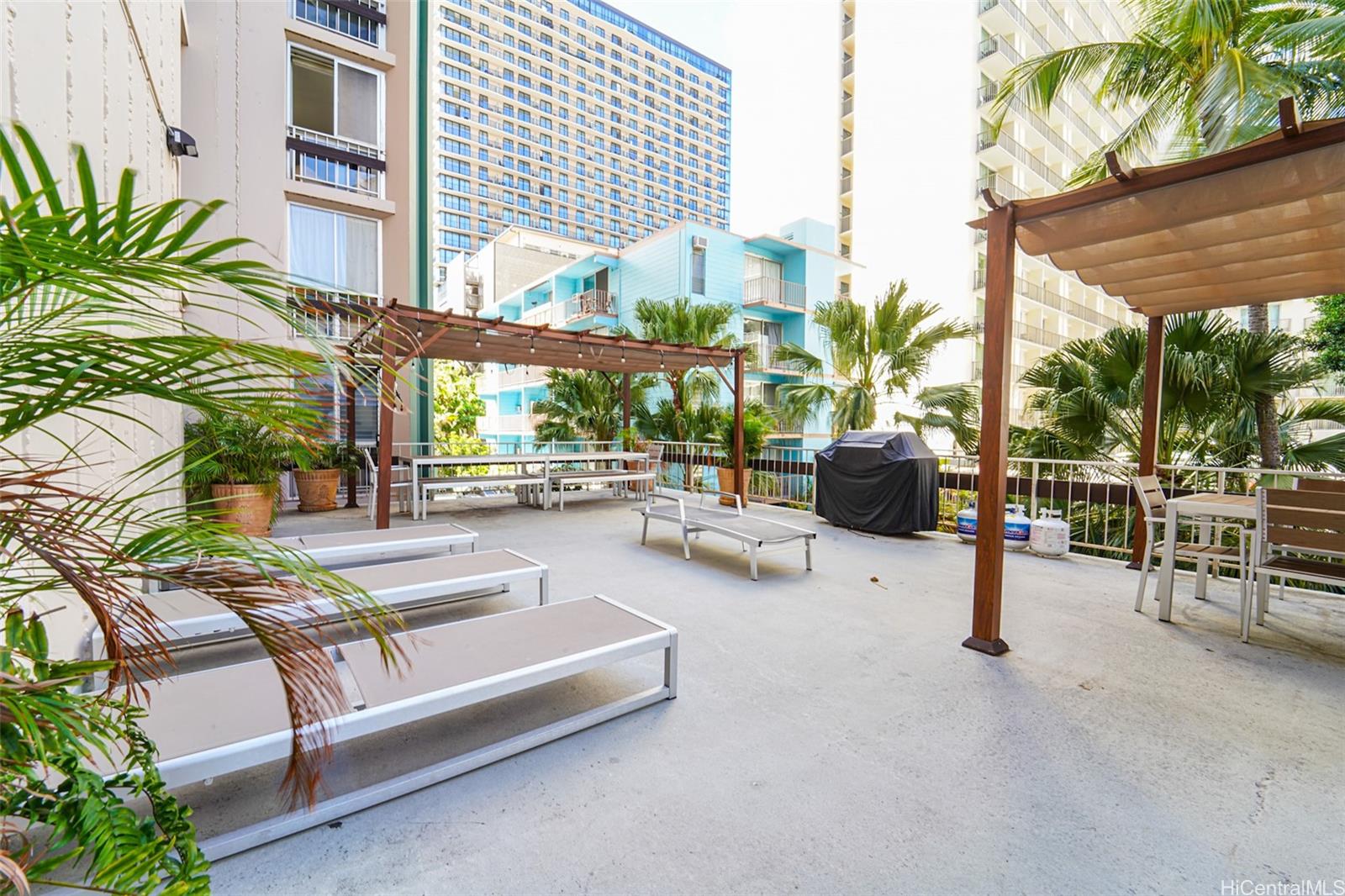 Palms Inc condo # 309, Honolulu, Hawaii - photo 19 of 25